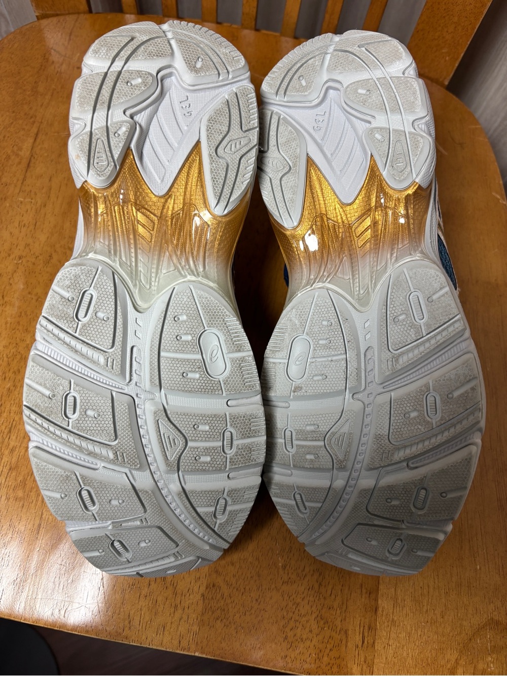 ASICS UB8-S GT-2160 Azure Pure Gold Women’s Sneakers Size 7.5 - Picture 9 of 9